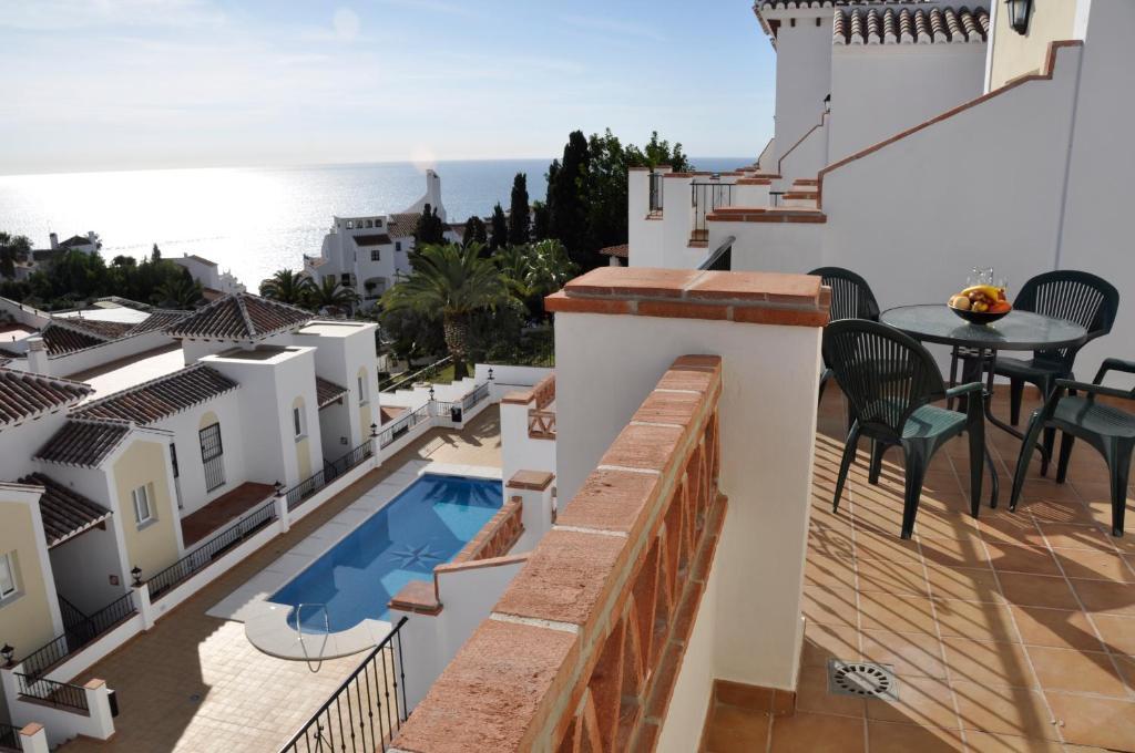 Nerja Paradise Rentals - Chimenea Apts Екстериор снимка