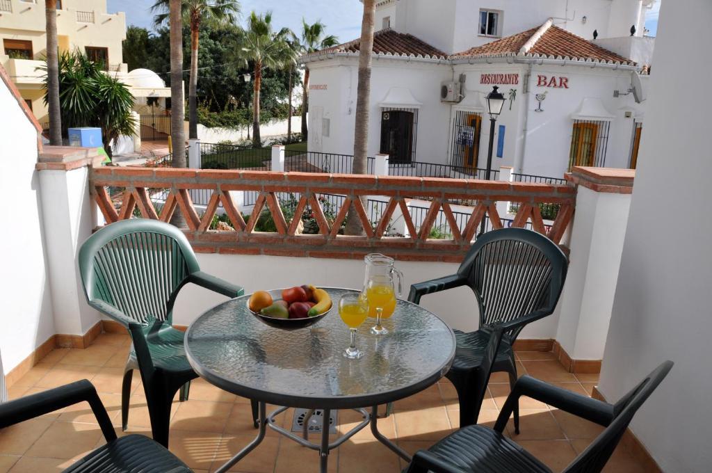 Nerja Paradise Rentals - Chimenea Apts Стая снимка